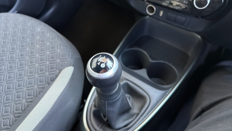 Toyota Aygo X 1.0 VVT-i Edge 5dr Petrol Hatchback